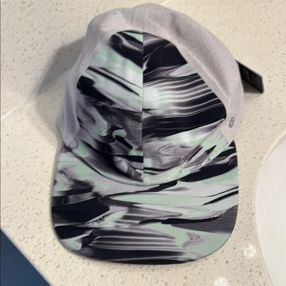 lululemon athletica Gray and Mint Patterned Hat